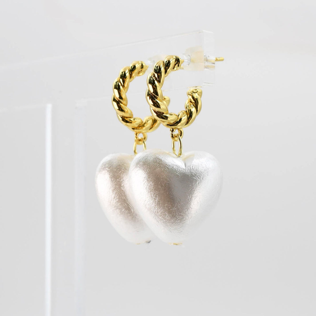 Darling Pearl Gold