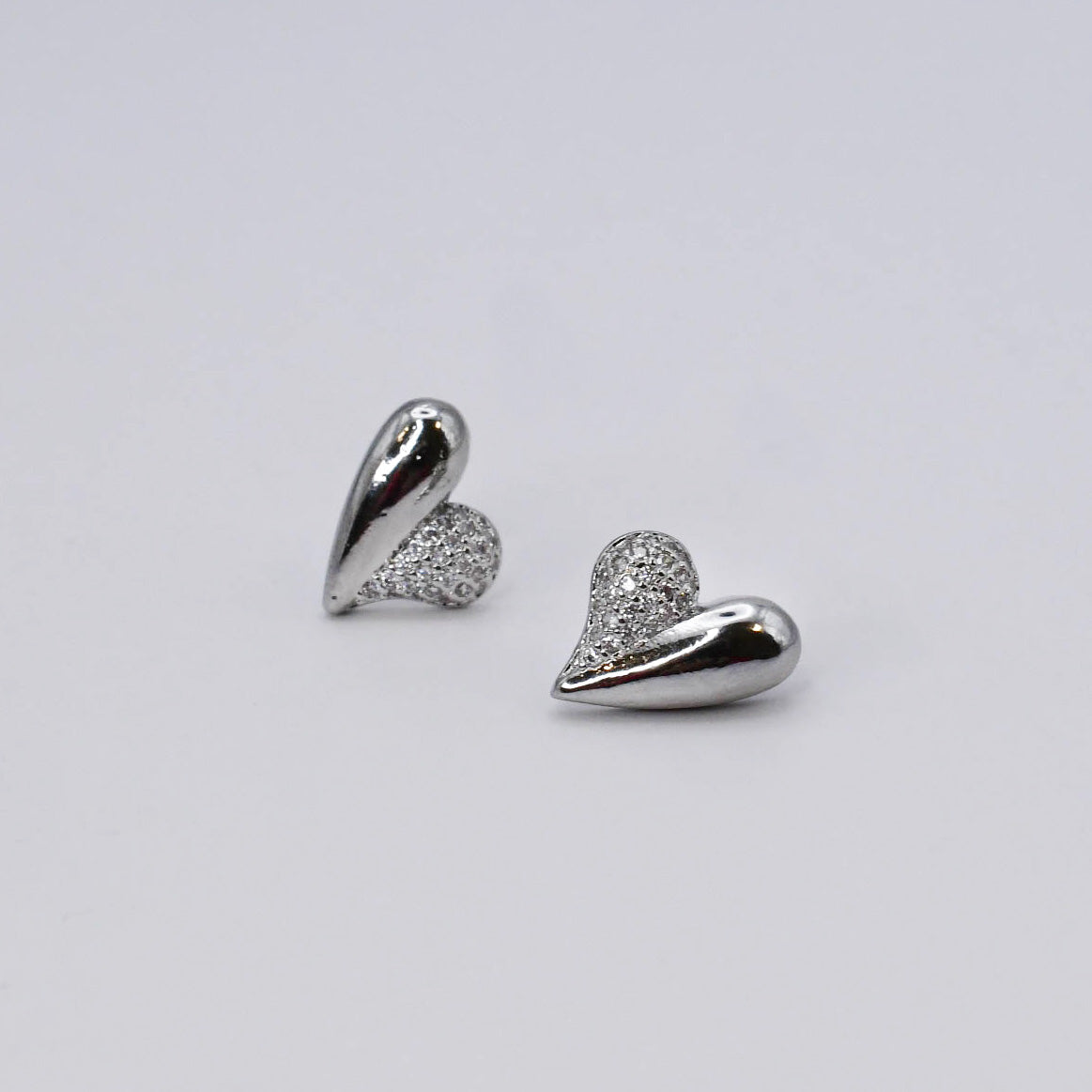 Rosy Hearts Silver Stud