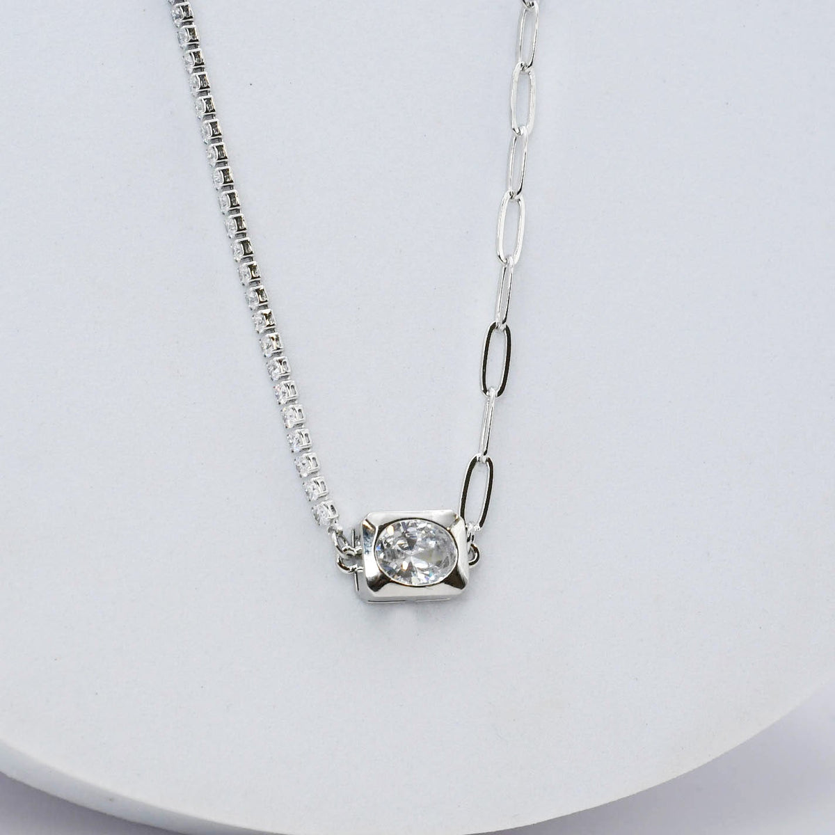 The Kathleen Necklace Silver