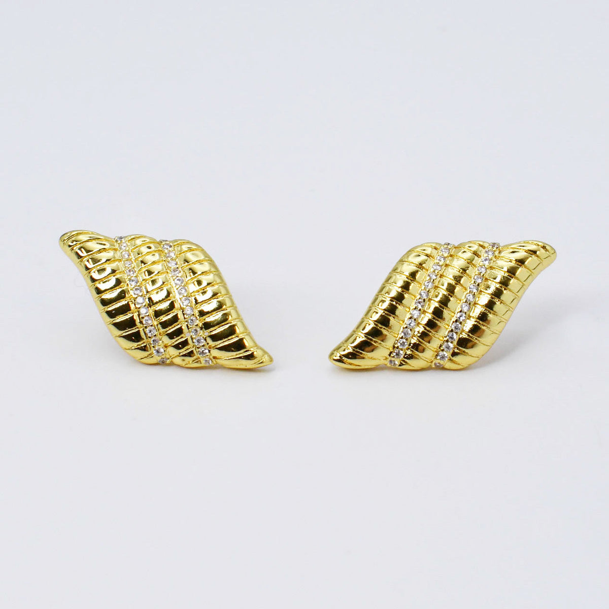 Aura Stud