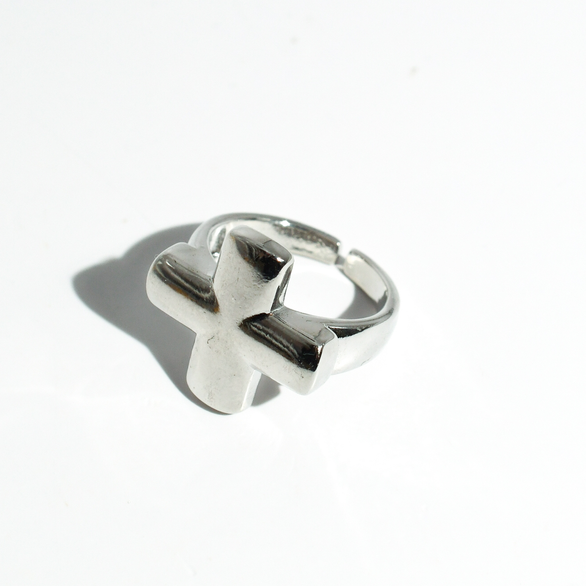 Chunky Cross Ring Silver