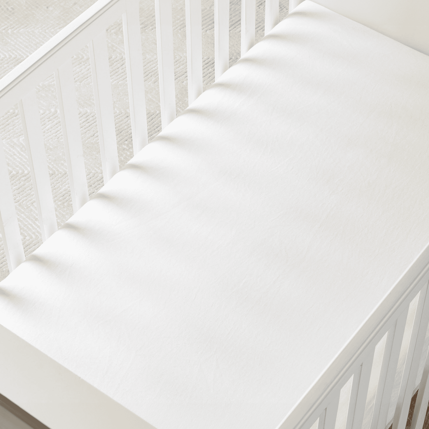 Bamboo Crib Sheet in White